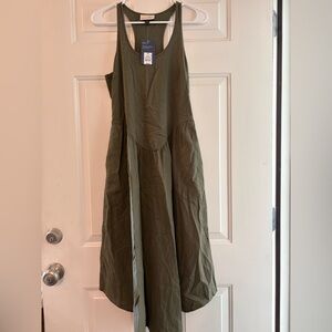Universal Thread Olive Sleeveless Dress w/Pockets!!